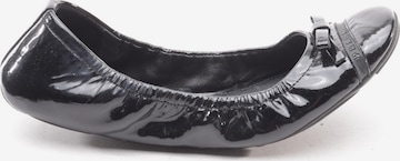 PRADA Flats & Loafers in 38 in Black: front