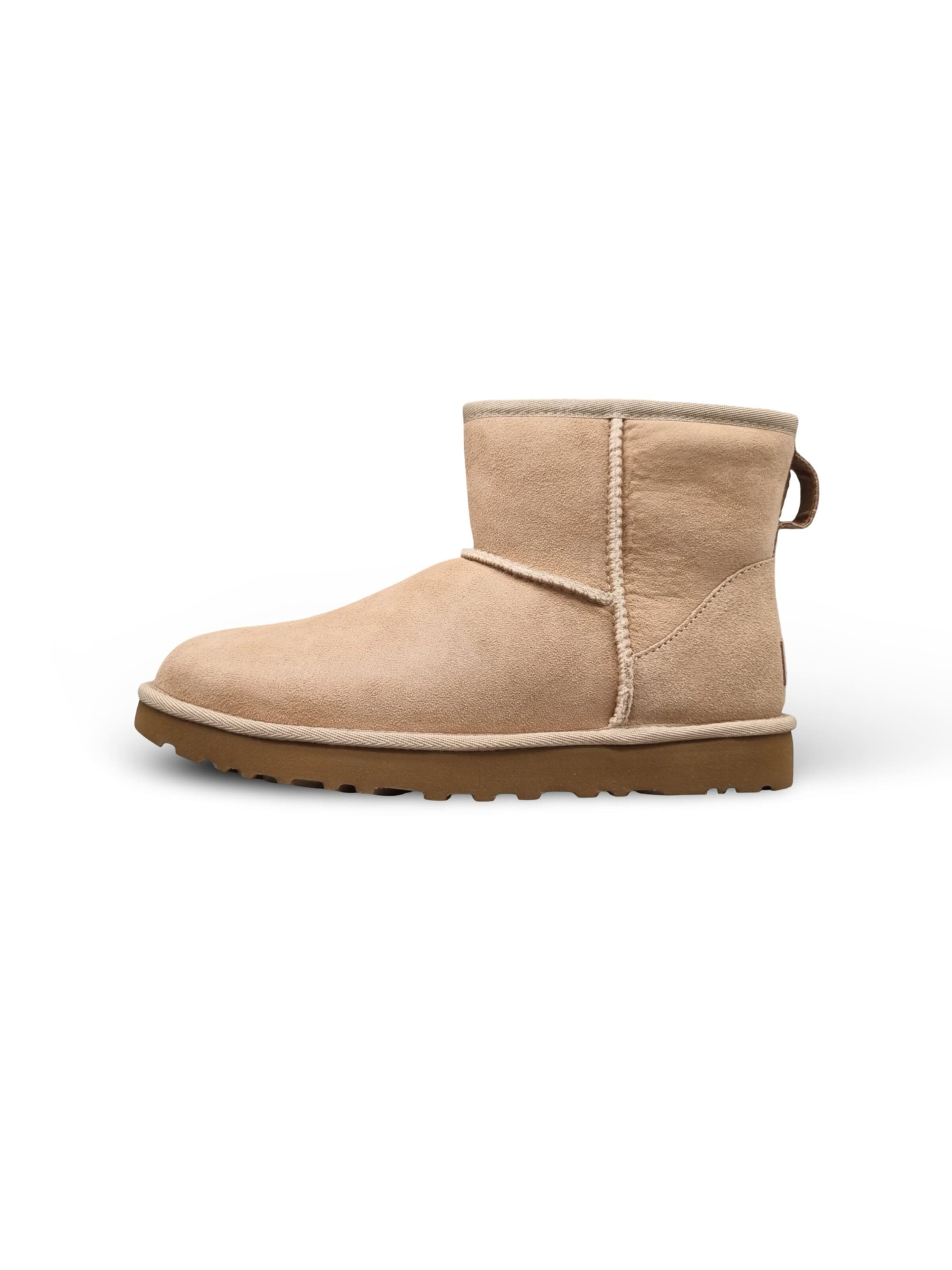 UGG Boots 'UGG Classic Mini II Boot Sand'‌‌‌‌‌‌‌‌ in Beige: Vorderseite