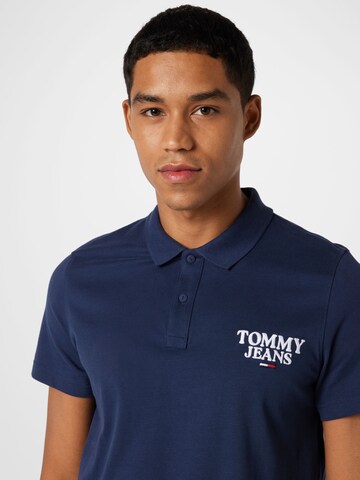 Tricou de la Tommy Jeans pe albastru