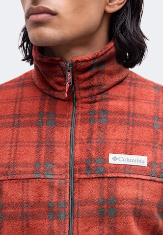 Jachetă  fleece funcțională 'Steens Mountain™' de la COLUMBIA pe roșu
