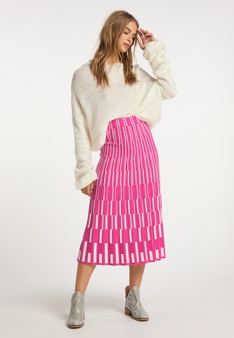 IZIA Skirt in Pink