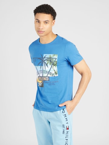 T-Shirt BLEND en bleu : devant