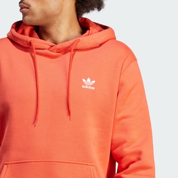 ADIDAS ORIGINALS Sweatshirt 'Trefoil Essentials' in Rot