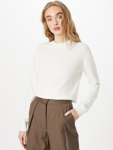 s.Oliver Sweater in White: front