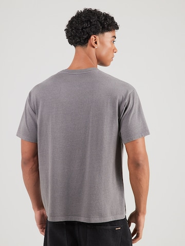 LEVI'S ® T-shirt 'VINTAGE' i grå