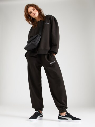 Denim Project Дънки Tapered Leg Панталон 'KAYA' в черно
