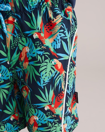 WE Fashion Badehose in Mischfarben