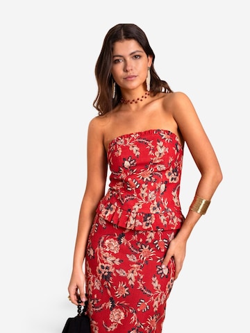 THE-ARE Top in Rood: voorkant