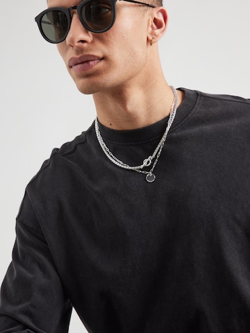 DRYKORN Bluser & t-shirts 'Marrio' i grå