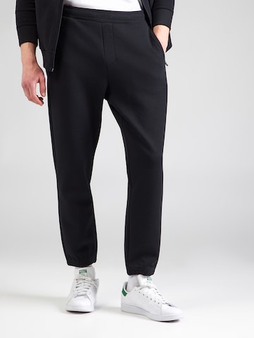 BOSS Ozke Hlače | črna barva: sprednja stran