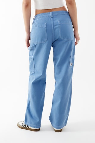 BDG Urban Outfitters - Loosefit Calças de ganga cargo em azul