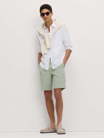 Regular Pantalon chino Marks & Spencer en vert