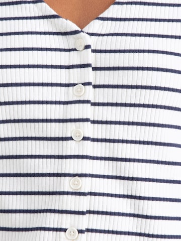 Tricou 'MUSE' de la LEVI'S ® pe alb