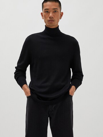 Pull&Bear Pullover in Schwarz: Vorderseite