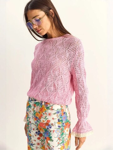 Pullover di Bianco Lucci in rosa