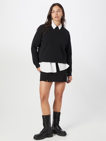 RotholzSweater majica - crna boja