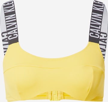 Calvin Klein Swimwear Bygelfri Bikiniöverdel i gul: framsida