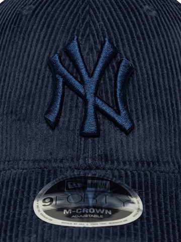 NEW ERA Lippalakki 'LEAGUE ESS 9TWENTY NEYYAN' värissä sininen