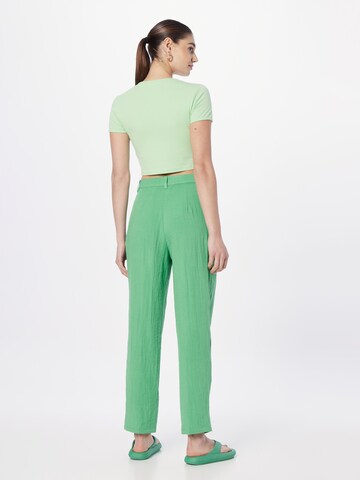 Monki Loose fit Pleat-front trousers in Green