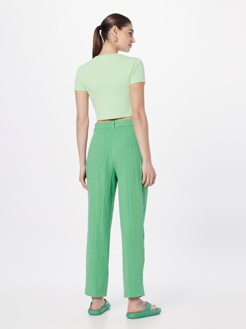 Loosefit Pantalon à pince Monki en vert