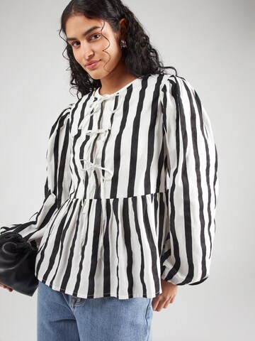 PIECES Bluse 'PCJOLLY' i sort: forside