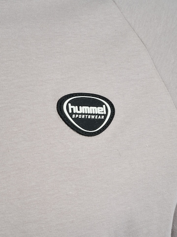 T-Shirt fonctionnel Hummel en argent