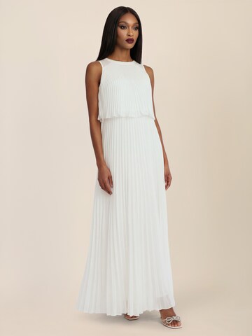 APART Evening Dress in Beige: front