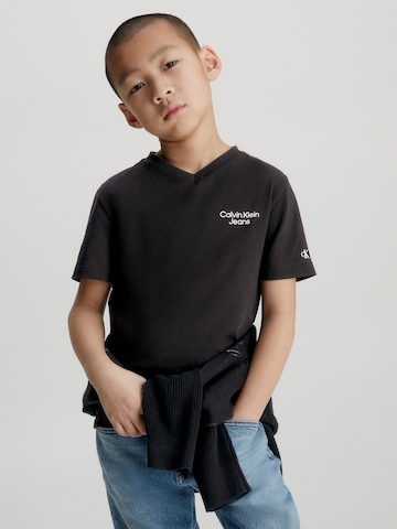 Calvin Klein Jeans Paita värissä musta: edessä