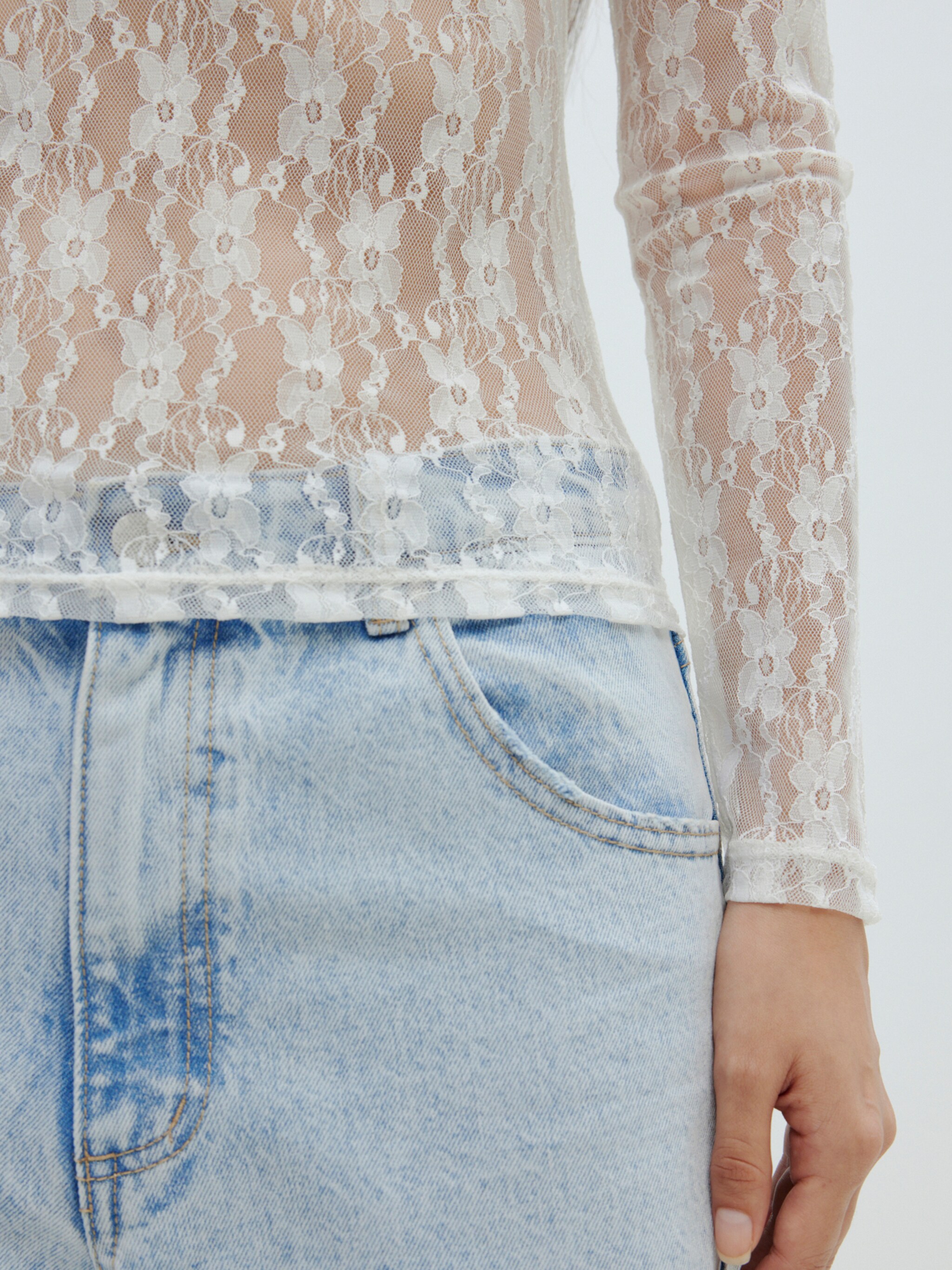 EDITED Producten Shirt 'Manon' Offwhite