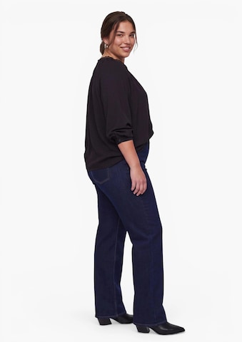 QS Regular Jeans in Blau: Seite