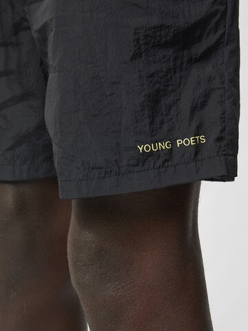 regular Pantaloni 'Charlie' di Young Poets in nero