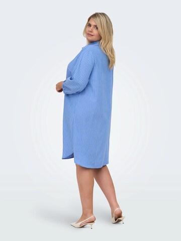 Rochie tip bluză 'CARDEA' de la ONLY Carmakoma pe albastru