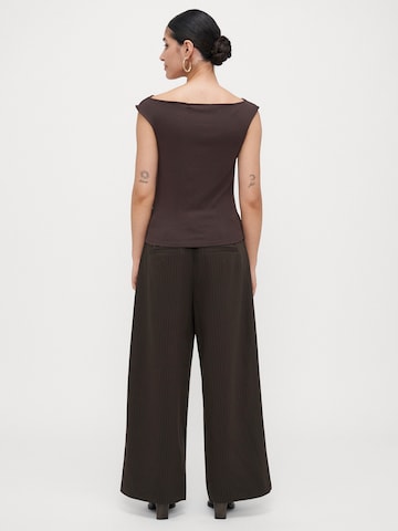 Vero Moda Petite Shirts i brun