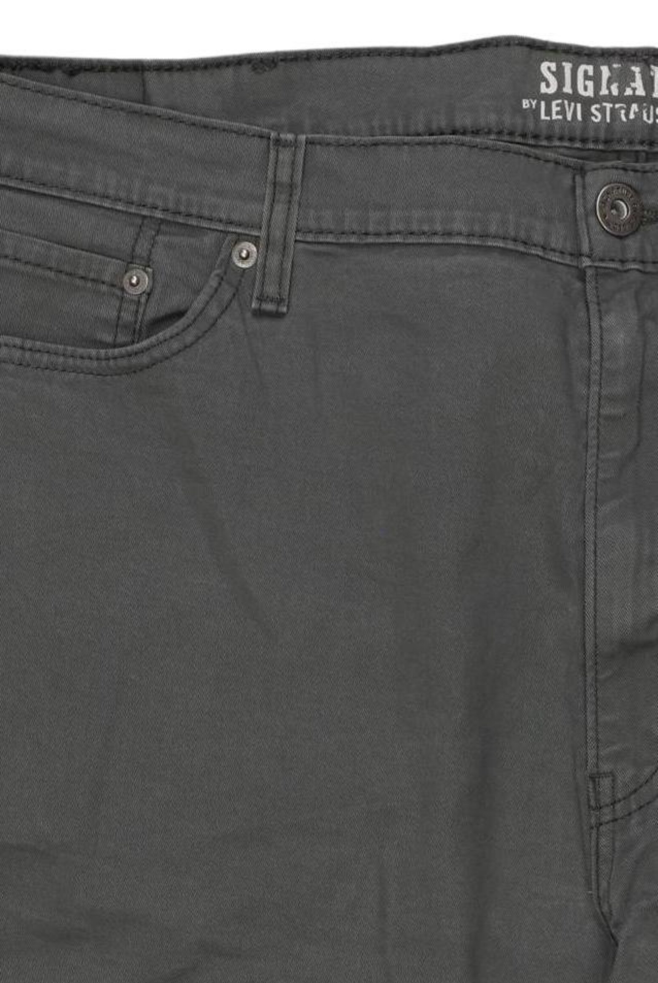 LEVI STRAUSS & CO. Shorts 42 in Grau