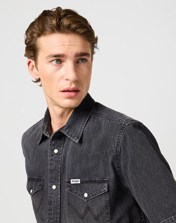 WRANGLER Regular Fit Hemd in Schwarz