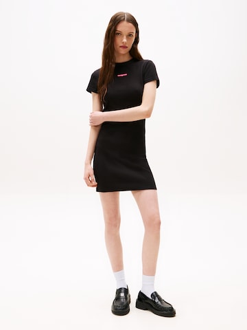 Tommy Jeans Dress in Black: front