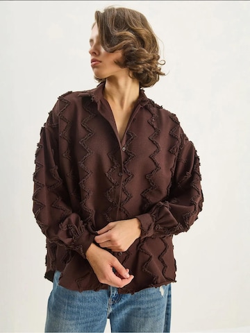 Camicia da donna di Bianco Lucci in marrone