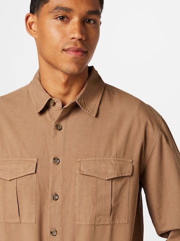 ABOUT YOU Regular fit Button Up Shirt 'Simon' in Brown