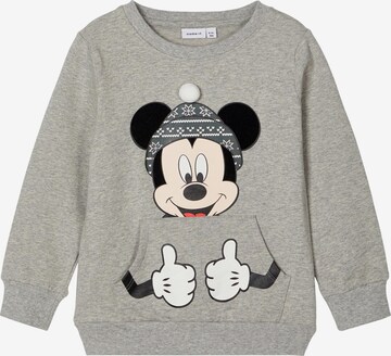 Sweatshirt 'Mickey Gamal' di NAME IT in grigio: frontale