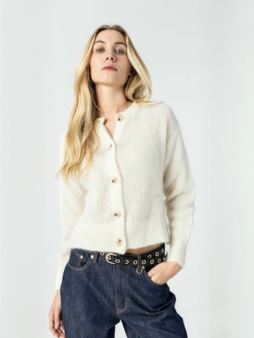Coster Copenhagen Neuletakki ' Knit ' värissä beige