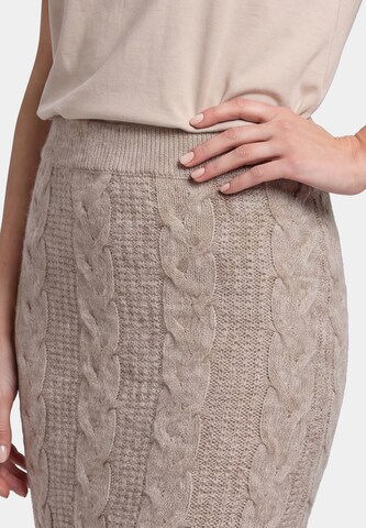 usha WHITE LABEL Skirt in Beige