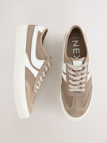 Next Sneaker in Braun