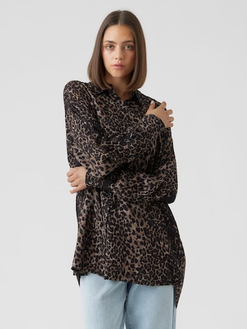 VERO MODA Blouse 'Kittie' in Bruin: voorkant
