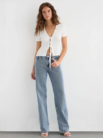 Hiccup Blouse in White