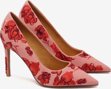 Kazar Pumps in Pink