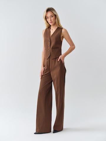 MB by Marta Buzolic Loose fit Trousers in Brown