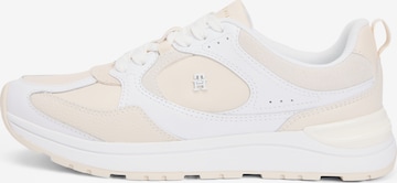 balta TOMMY HILFIGER Sportbačiai be auliuko: priekis