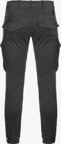 Slimfit Pantaloni cargo di ALPHA INDUSTRIES in grigio