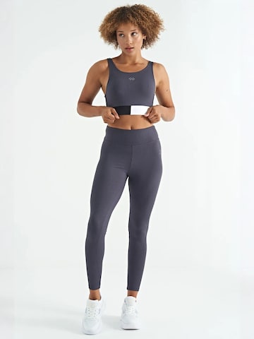 Haut de sport Tommy Life en gris
