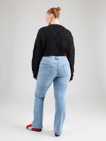 ONLY Carmakoma Bootcut Farkut 'CARWilly' värissä sininen